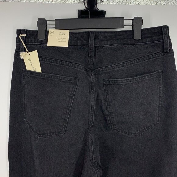 Universal Thread Jeans Black Vintage Straight Stretch Denim NWT - Picture 9 of 11